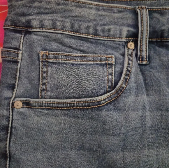 4X Women's Blue Jeans Skinny High Rise 26W plus NWT - Picture 4 of 5